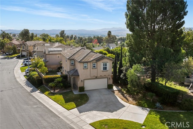 Detail Gallery Image 1 of 53 For 7992 Shadow Trails Ln, Jurupa Valley,  CA 92509 - 3 Beds | 2/1 Baths