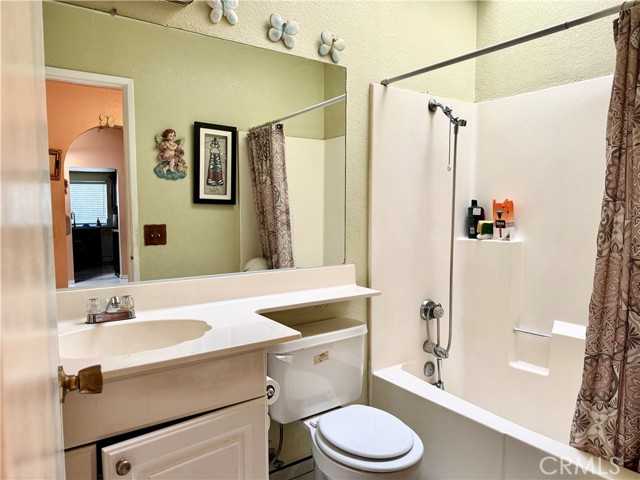 Detail Gallery Image 6 of 18 For 24531 Seneca Cir, Moreno Valley,  CA 92553 - 3 Beds | 2 Baths