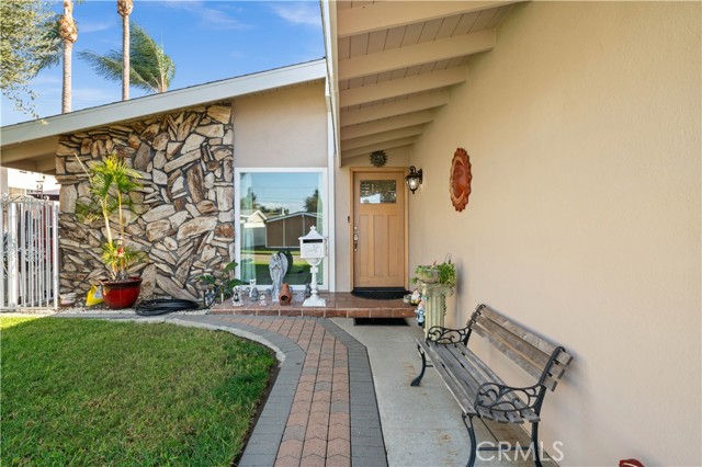 Detail Gallery Image 2 of 34 For 14216 Neargrove Rd, La Mirada,  CA 90638 - 3 Beds | 2 Baths