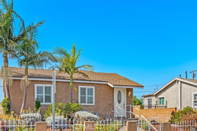 344 131st Street, Los Angeles, California 90061, 4 Bedrooms Bedrooms, ,3 BathroomsBathrooms,Single Family Residence,For Sale,131st,OC24160537