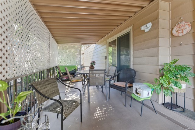 Detail Gallery Image 5 of 22 For 1919 W Coronet Ave #193, Anaheim,  CA 92801 - 3 Beds | 2 Baths