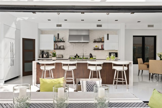 Detail Gallery Image 20 of 60 For 605 Marigold Ave, Corona Del Mar,  CA 92625 - 4 Beds | 5 Baths