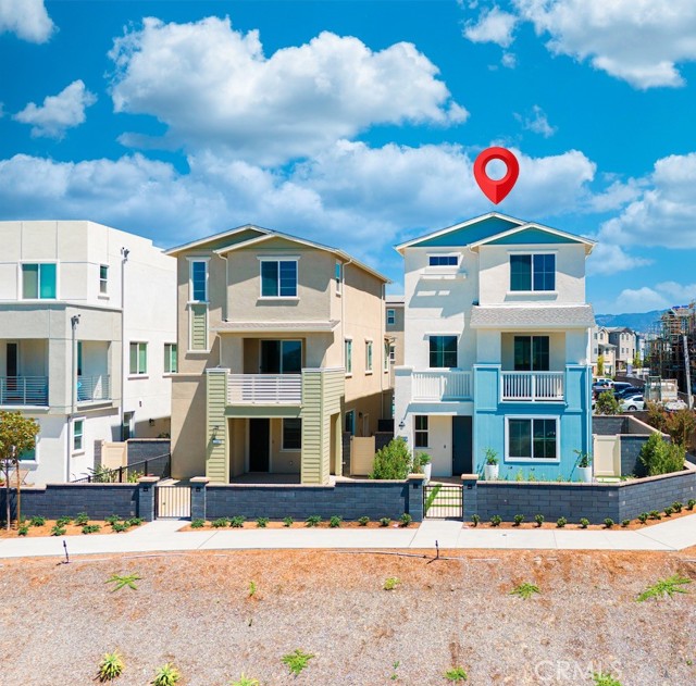 Detail Gallery Image 2 of 35 For 241 Ruby Road, Rancho Mission Viejo,  CA 92694 - 4 Beds | 3/1 Baths