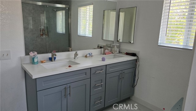 130 Ashbrook Lane, Pomona CA: https://media.crmls.org/medias/a7a9ee98-535b-4176-a527-b47640786610.jpg