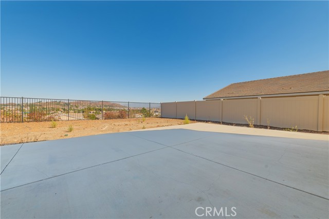 Detail Gallery Image 19 of 37 For 24104 Buckstone Ln, Menifee,  CA 92584 - 5 Beds | 3/1 Baths