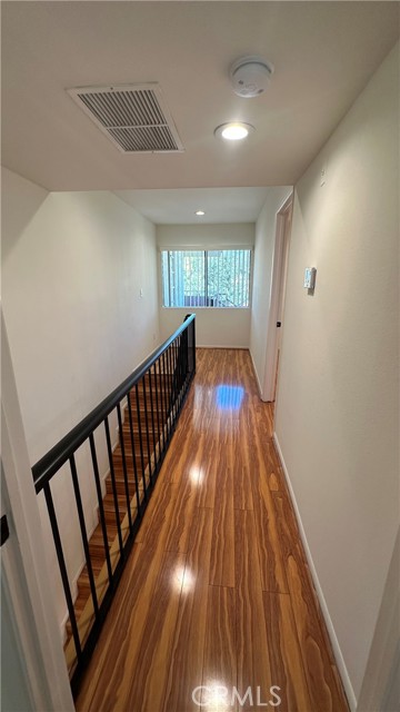 Detail Gallery Image 13 of 22 For 404 Concord #4,  Glendale,  CA 91203 - 2 Beds | 1/1 Baths