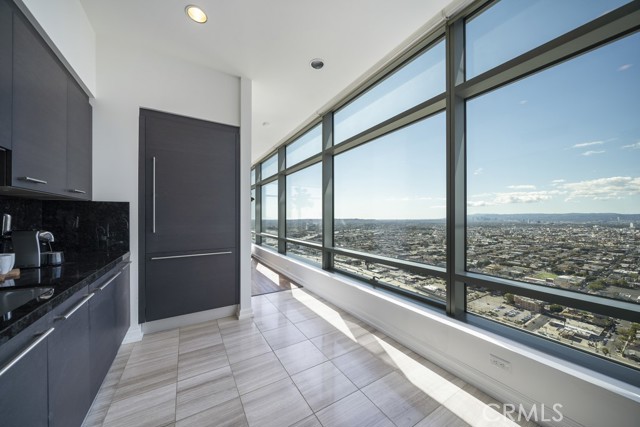 Detail Gallery Image 9 of 29 For 900 W Olympic Bld 39b,  Los Angeles,  CA 90015 - 2 Beds | 3 Baths