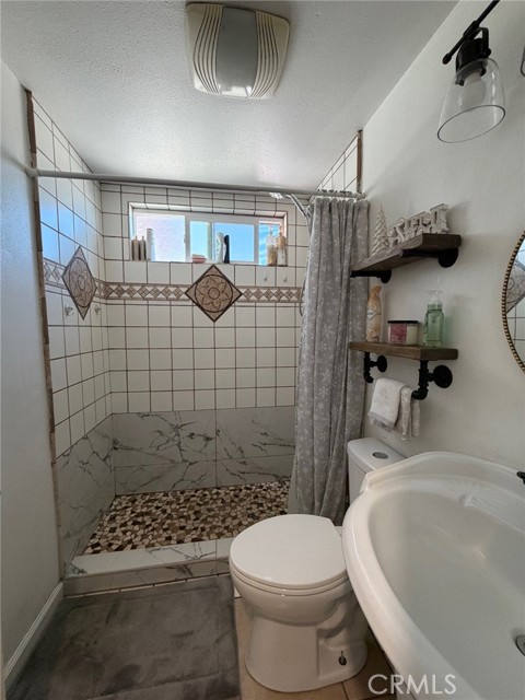 Detail Gallery Image 25 of 31 For 602 Gilmore, Corona,  CA 92879 - 4 Beds | 2 Baths