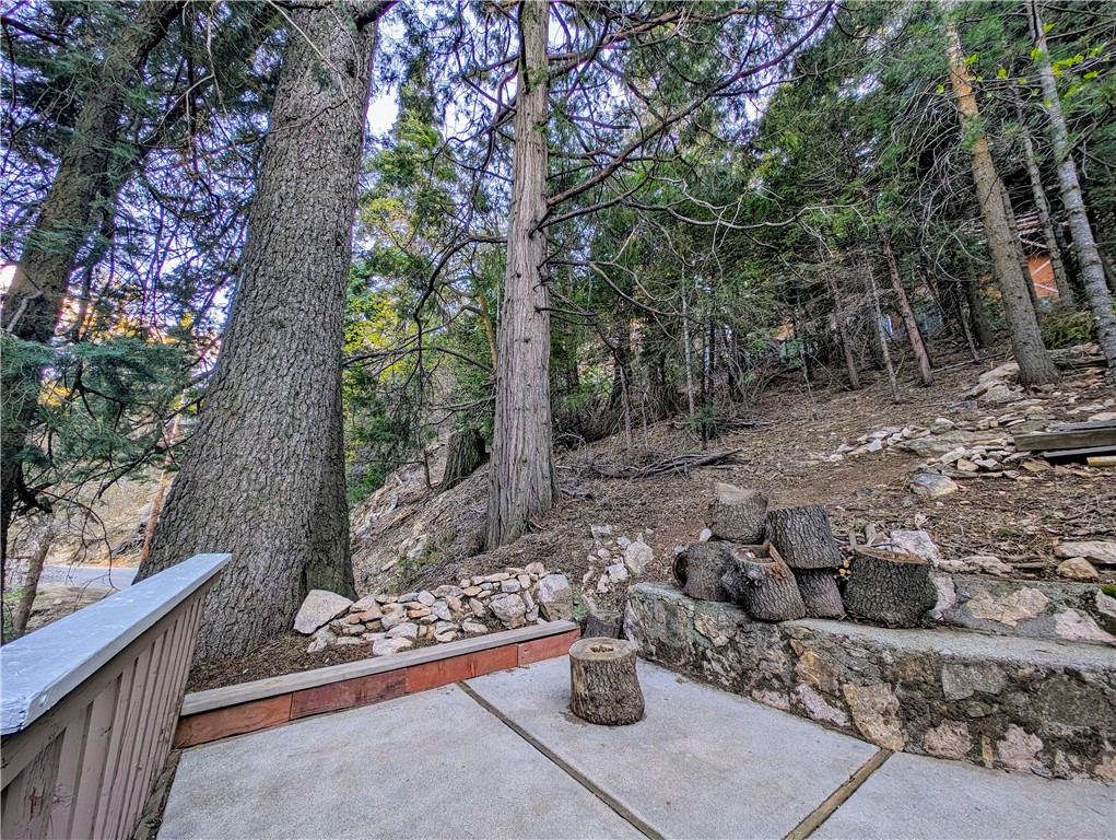 Detail Gallery Image 6 of 64 For 616 Wellsley Dr, Lake Arrowhead,  CA 92352 - 3 Beds | 2 Baths