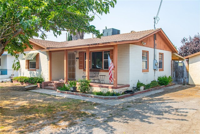 Detail Gallery Image 1 of 1 For 31994 Avenue E, Yucaipa,  CA 92399 - 2 Beds | 1 Baths