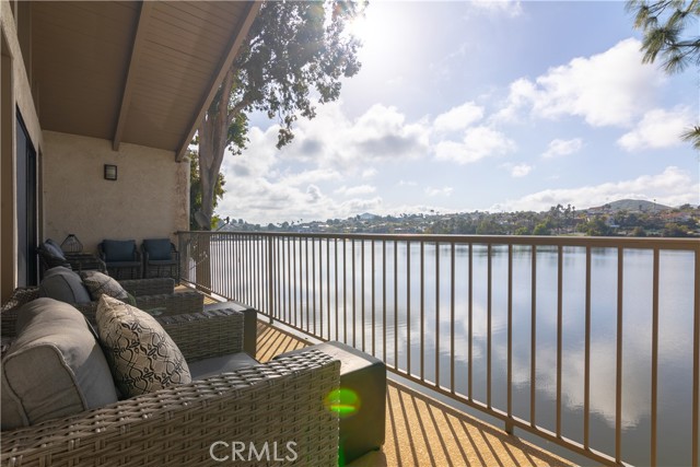 Detail Gallery Image 23 of 36 For 22168 Treasure Island Dr #18,  Canyon Lake,  CA 92587 - 2 Beds | 2 Baths