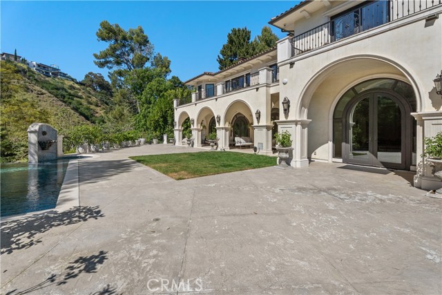 Detail Gallery Image 33 of 41 For 1210 Chantilly, Los Angeles,  CA 90077 - 6 Beds | 8 Baths