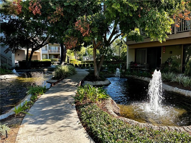 Detail Gallery Image 51 of 72 For 10520 Lakeside Dr #L,  Garden Grove,  CA 92840 - 1 Beds | 1 Baths