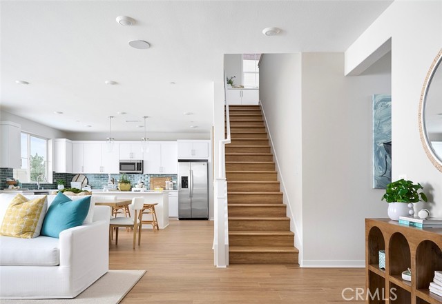 3817 Crossen Drive, Corona CA: https://media.crmls.org/medias/a7b0fc0a-64bb-4a06-b89b-df9c839b9cd2.jpg