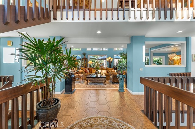 Detail Gallery Image 12 of 60 For 1457 Crestview Rd, Redlands,  CA 92374 - 4 Beds | 3/2 Baths