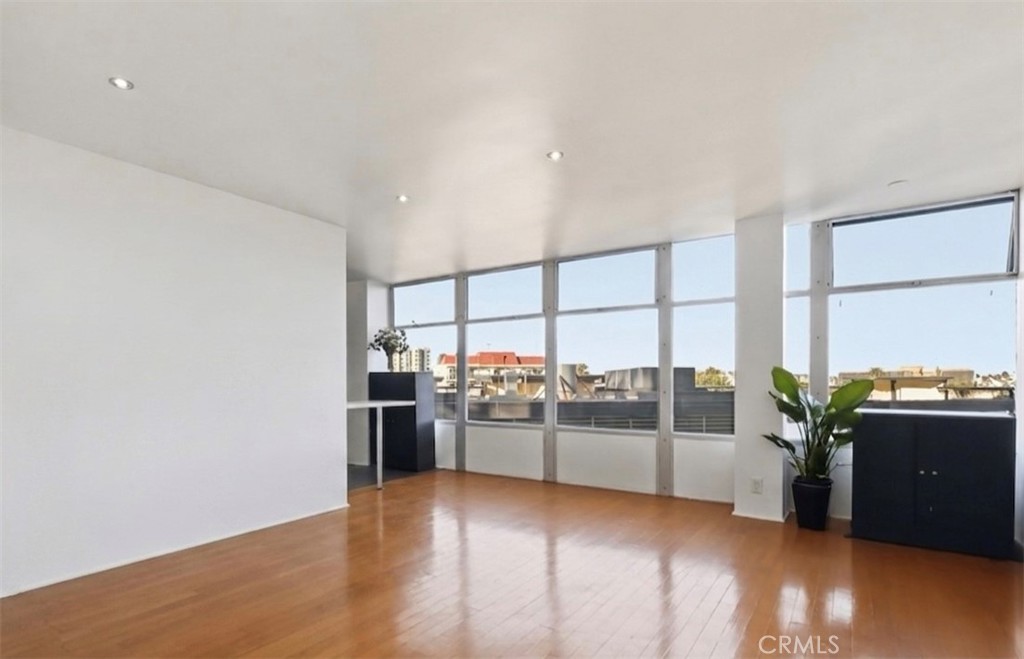 100 Atlantic Avenue #405