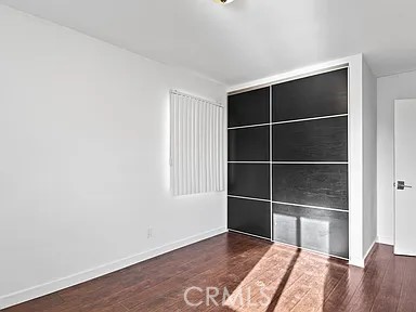 https://media.crmls.org/medias/a7b14fb3-ae46-49f4-8707-b57bf6b2ae7b.jpg?preset=X-Large