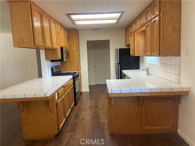 5615 Silver Strand Fall, Mariposa CA: https://media.crmls.org/medias/a7b1bd65-12ef-4841-a532-f65b579100cf.jpg