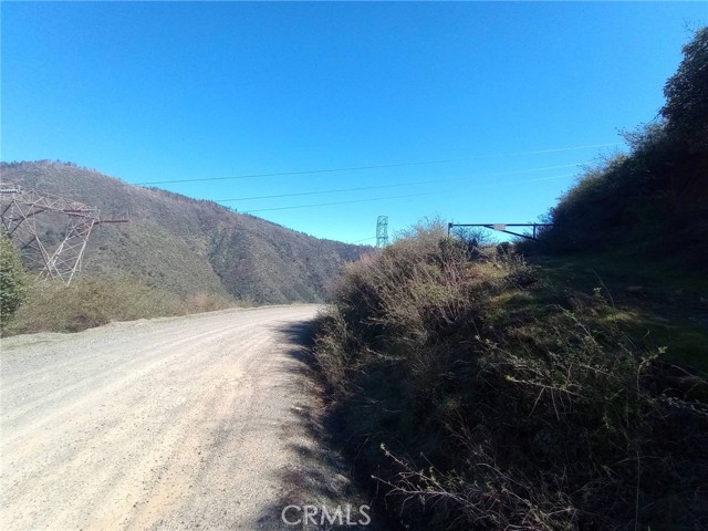 Image 23 of 33 For 0 Bardees Bar