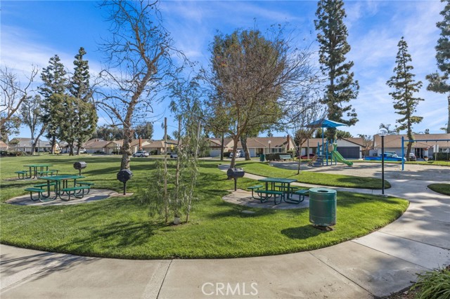 Detail Gallery Image 35 of 43 For 13065 San Clemente Ln, Chino,  CA 91710 - 4 Beds | 2 Baths