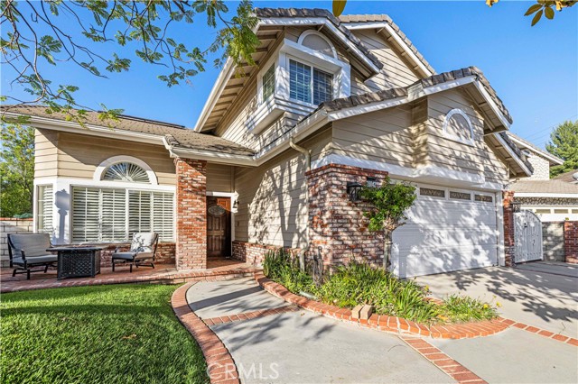 28642 Apricot Place, Saugus CA: https://media.crmls.org/medias/a7b303f2-15ef-4d85-a7cc-b129d456aa0e.jpg