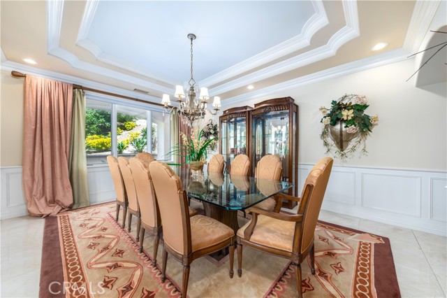 22883 Canyon View Road, Diamond Bar CA: https://media.crmls.org/medias/a7b3ed3e-62f8-4f3e-b64f-30750c3ebb1a.jpg