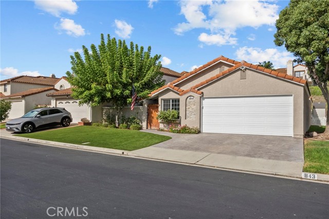 Detail Gallery Image 1 of 19 For 843 Links View Drive, Simi Valley,  CA 93065 - 2 Beds | 2 Baths