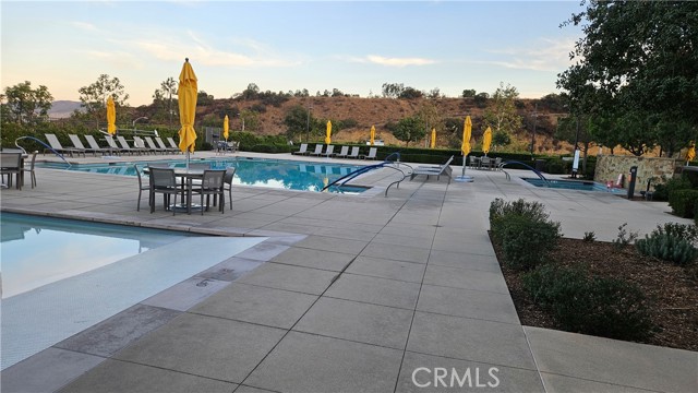 Detail Gallery Image 35 of 39 For 2243 Yuzu St, Corona,  CA 92883 - 5 Beds | 3/1 Baths