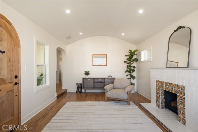 Detail Gallery Image 13 of 54 For 2014 W 84th St, Los Angeles,  CA 90047 - 3 Beds | 2 Baths