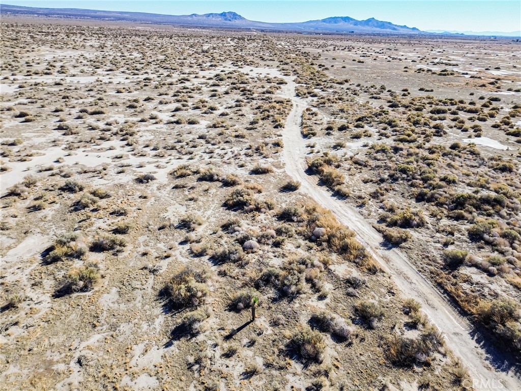 MLS #OC25280725 image #36