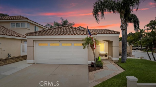 855 S Wildflower Ln, Anaheim Hills, CA 92808