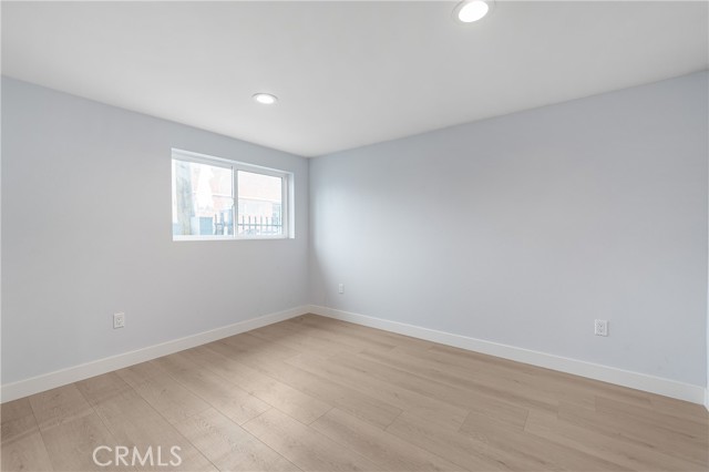 3301 Obama Boulevard, Los Angeles CA: https://media.crmls.org/medias/a7b4d001-55b7-47ae-abb4-3eb7813b28fb.jpg