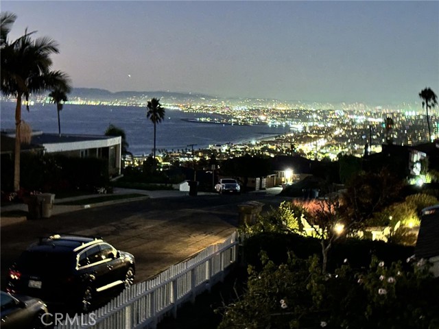 Detail Gallery Image 4 of 75 For 428 Avenida De Jose, Redondo Beach,  CA 90277 - 3 Beds | 2 Baths