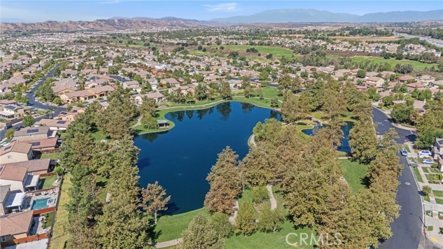 38780 Amateur Way, Beaumont CA: https://media.crmls.org/medias/a7b50d01-0ba6-4020-82f1-64f23600bd04.jpg