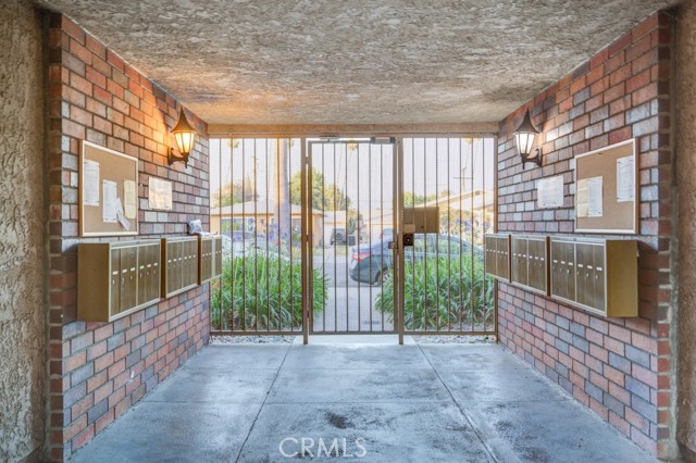 Detail Gallery Image 39 of 39 For 313 S Almansor #2,  Alhambra,  CA 91801 - 2 Beds | 2 Baths