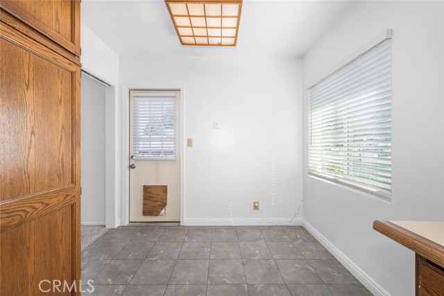 Detail Gallery Image 14 of 39 For 1001 Nicklett Ave, Fullerton,  CA 92833 - 4 Beds | 2 Baths