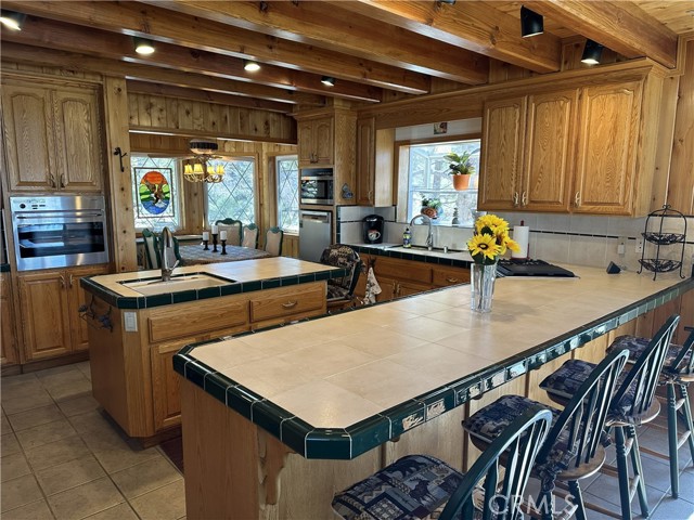 Detail Gallery Image 5 of 6 For 202 S Eagle Dr, Big Bear Lake,  CA 92315 - 5 Beds | 5 Baths