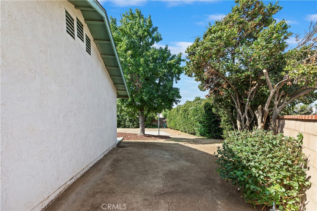 MLS #IV25222469 image #12