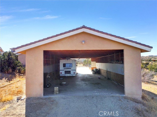 Detail Gallery Image 7 of 75 For 5040 Brisbane Ave, Yucca Valley,  CA 92284 - 3 Beds | 2 Baths