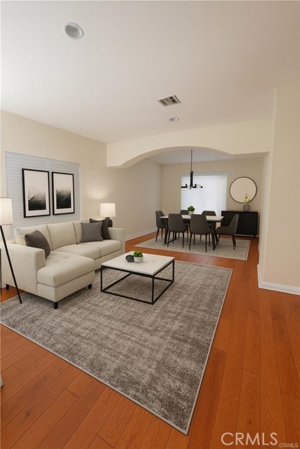 Detail Gallery Image 5 of 9 For 17755 Merridy, Northridge,  CA 91325 - 3 Beds | 2/1 Baths