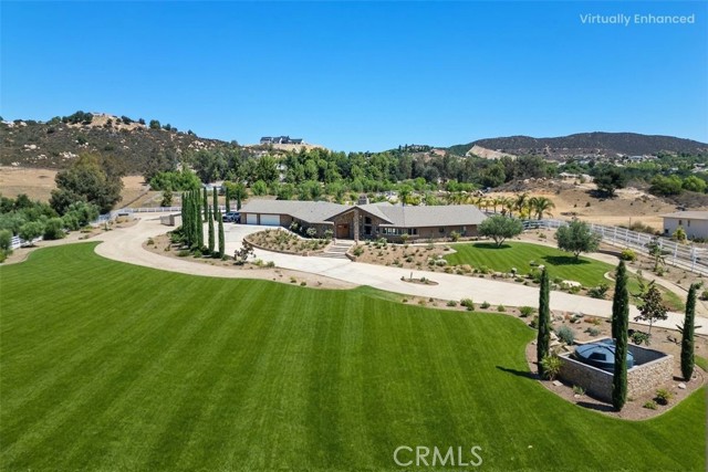 37789 Avenida La Cresta, Murrieta CA: https://media.crmls.org/medias/a7b95e61-699c-44f2-8949-e09b6a3d1e12.jpg