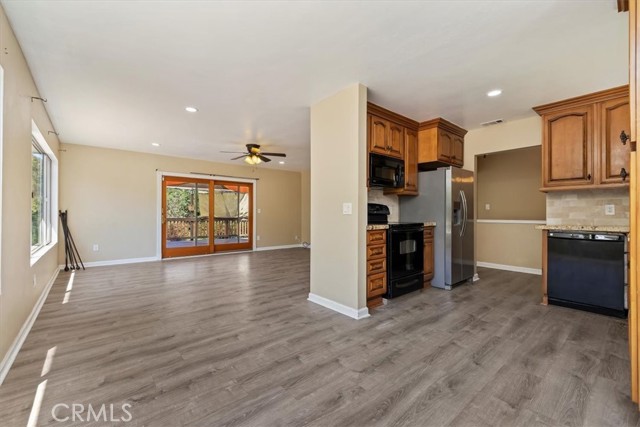 Detail Gallery Image 10 of 36 For 13745 Jamul Dr, Jamul,  CA 91935 - 3 Beds | 3 Baths