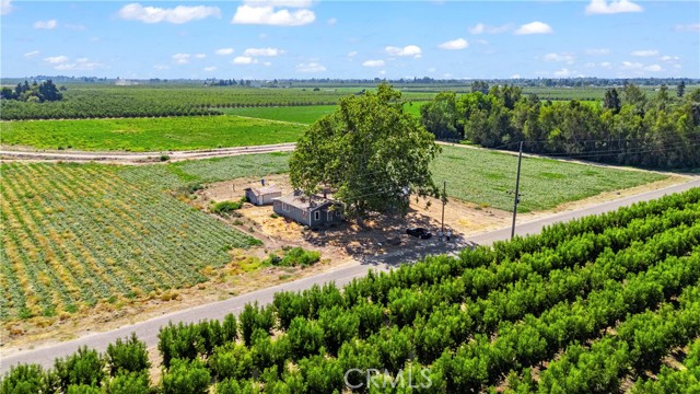 8340 West Lane, Winton CA: https://media.crmls.org/medias/a7b98745-6197-4e2e-b147-e209e62a3fe0.jpg