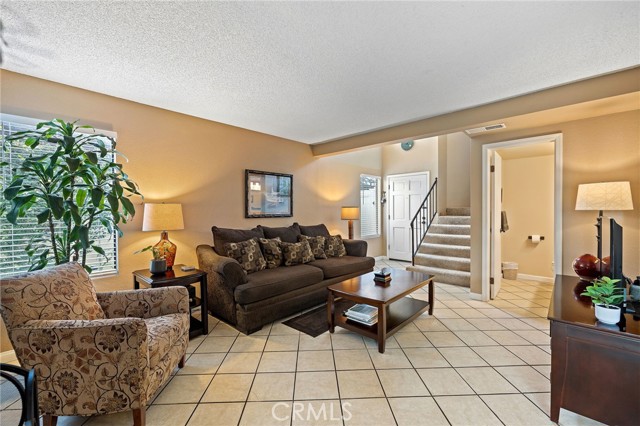 Detail Gallery Image 10 of 45 For 345 S Monte Vista, La Habra,  CA 90631 - 2 Beds | 3 Baths