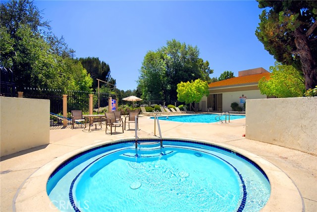 4710 Park Granada, 180 photo 15