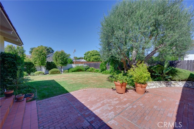 1545 Palos Verdes Drive, Palos Verdes Estates, California 90274, 3 Bedrooms Bedrooms, ,3 BathroomsBathrooms,Residential,Sold,Palos Verdes,PV24003611