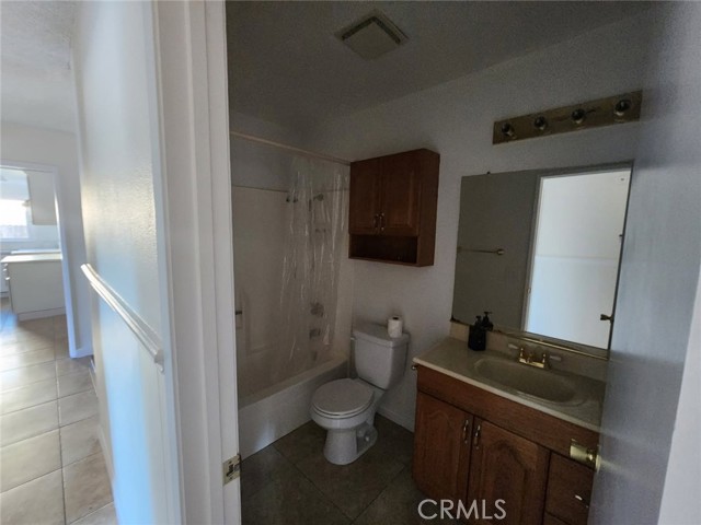 Detail Gallery Image 7 of 8 For 1479 Indian Trl, San Bernardino,  CA 92407 - 3 Beds | 2 Baths