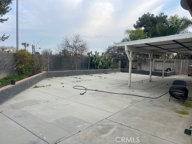 Detail Gallery Image 17 of 19 For 603 Calle Del Sol, Bakersfield,  CA 93307 - 4 Beds | 2 Baths