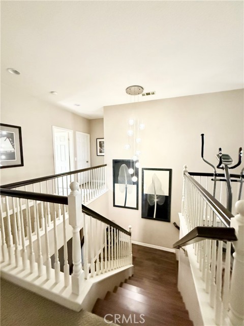 Detail Gallery Image 9 of 12 For 7056 Calina, Corona,  CA 92880 - 5 Beds | 3 Baths