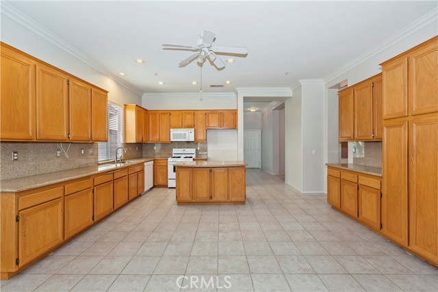 6832 Gabels Crest Place, Fontana, CA, 92336 6832 Gabels Crest Place, Fontana, CA, 92336